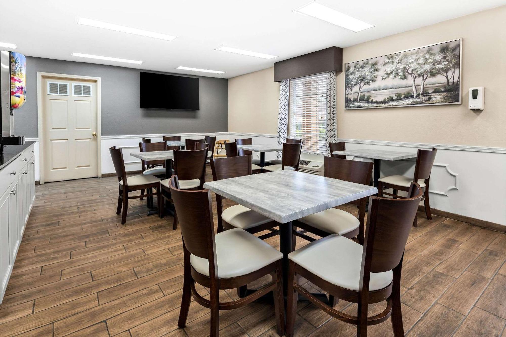 Quality Inn Decatur River City מראה חיצוני תמונה