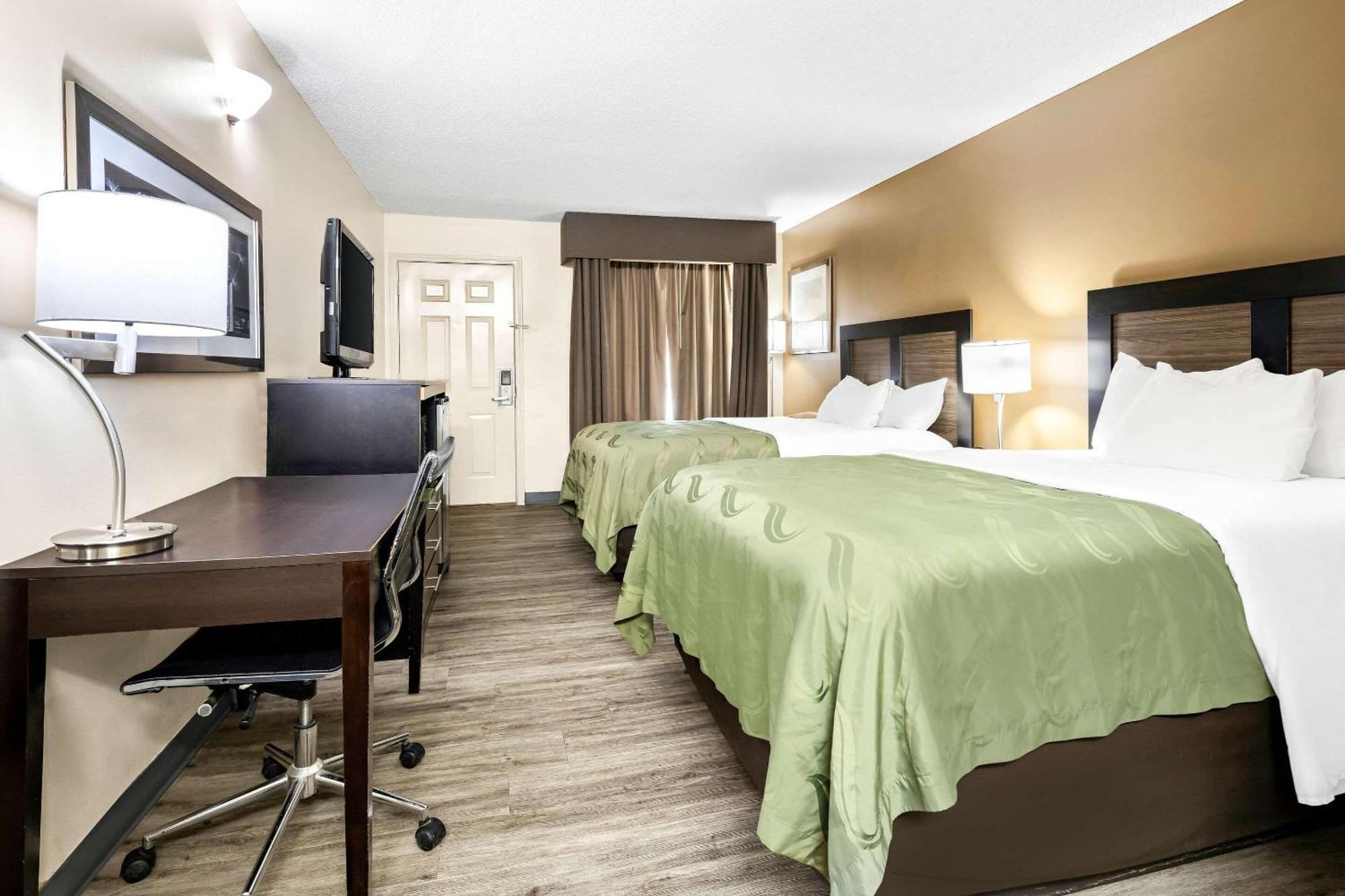Quality Inn Decatur River City מראה חיצוני תמונה