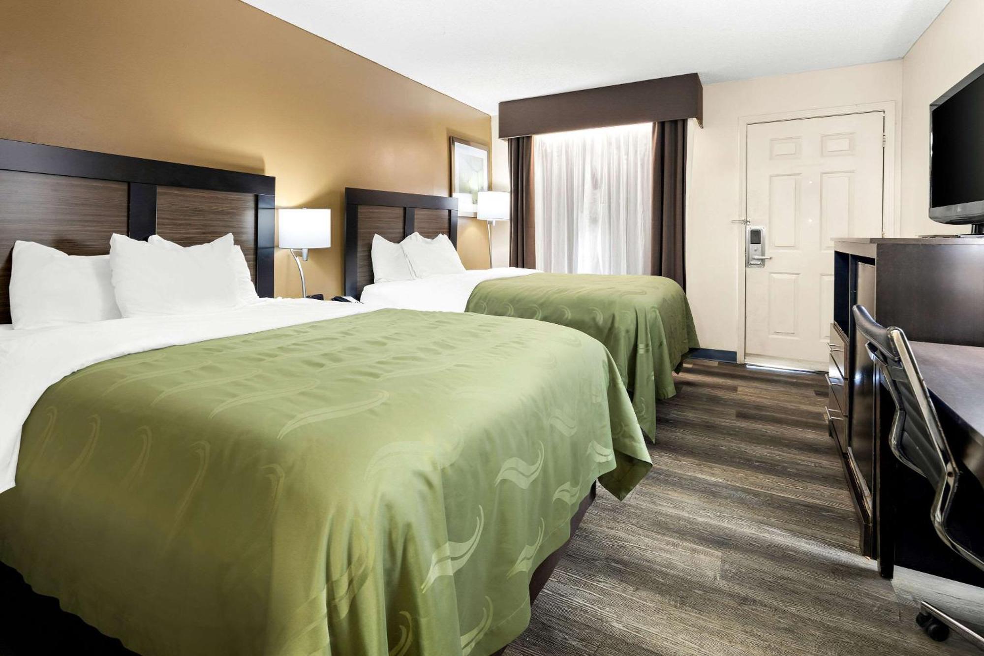 Quality Inn Decatur River City מראה חיצוני תמונה