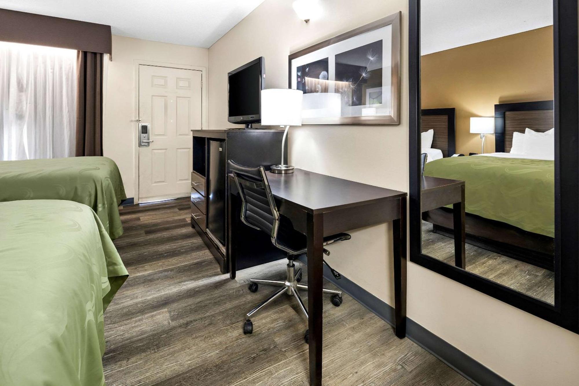 Quality Inn Decatur River City מראה חיצוני תמונה